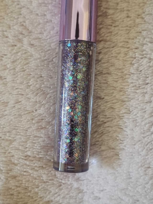 Black Rouge Pearlvely Glitter #G04 Milky Way review photo by glowandsunshine