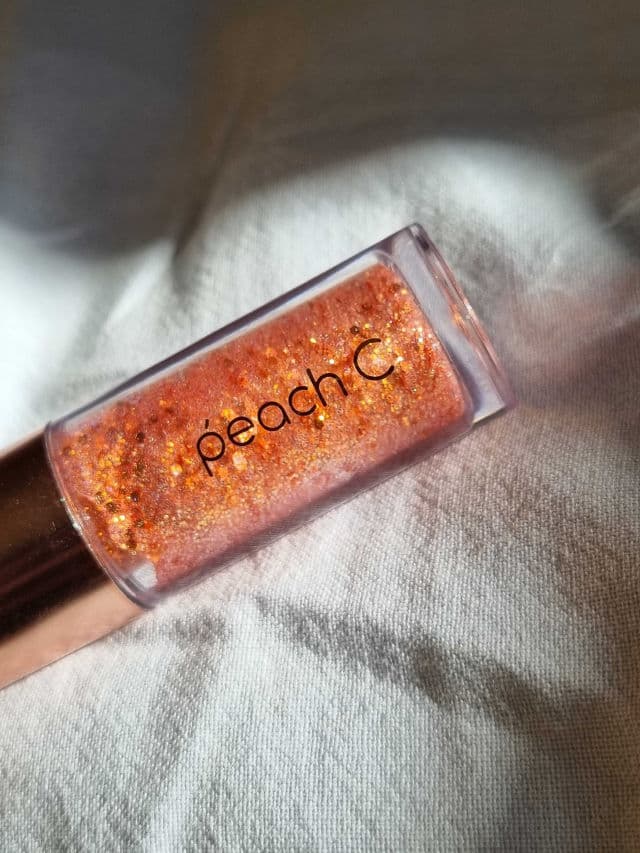 Peach C Champagne Eye Glitter #3 Rose Coral review photo by glowandsunshine