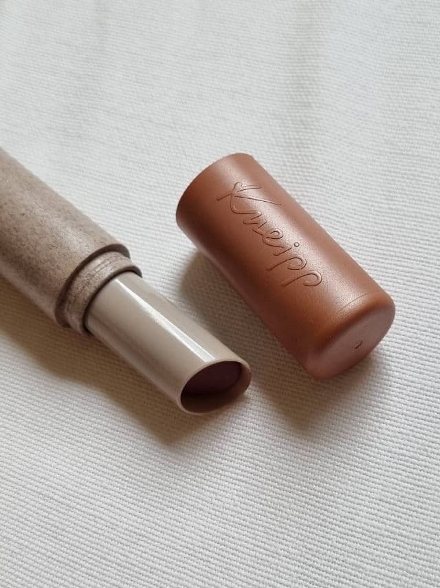 Kneipp Farbige Lippenpflege - Natural Deep Nude review photo by glowandsunshine