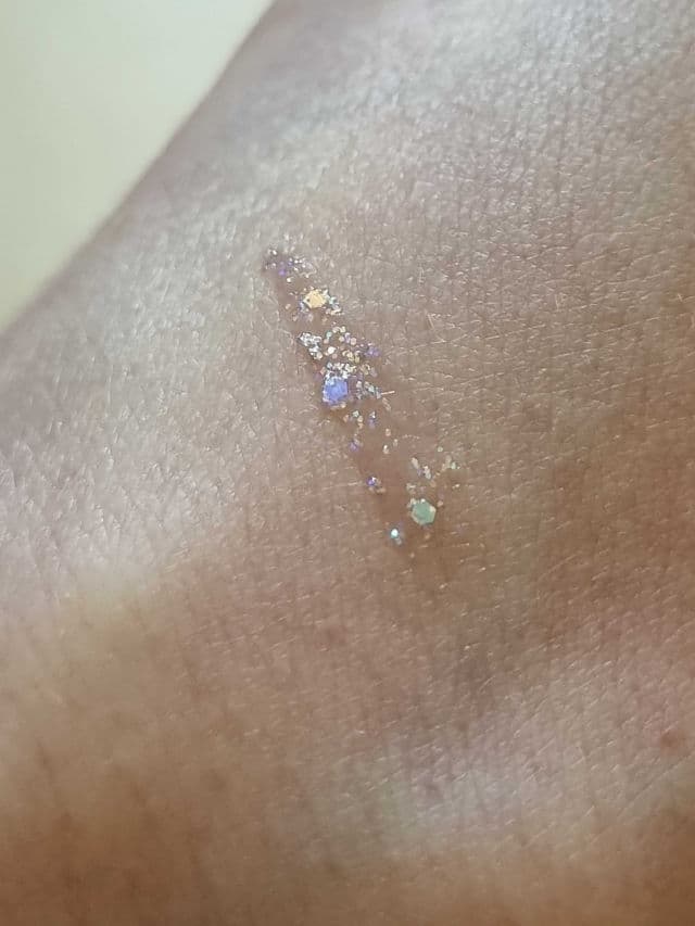 Black Rouge Pearlvely Glitter #G04 Milky Way review photo by glowandsunshine