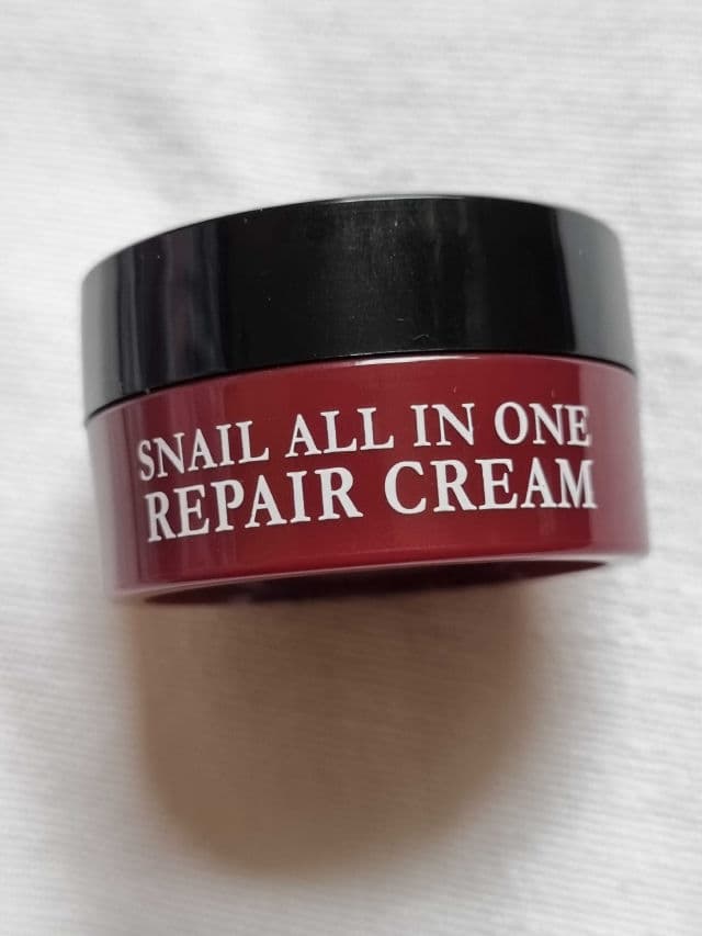 EYENLIP Snail All In One Repair Cream  review photo by glowandsunshine