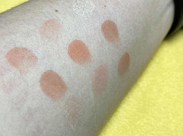 Revlon 002 Smoky Rose review photo by dayverampas