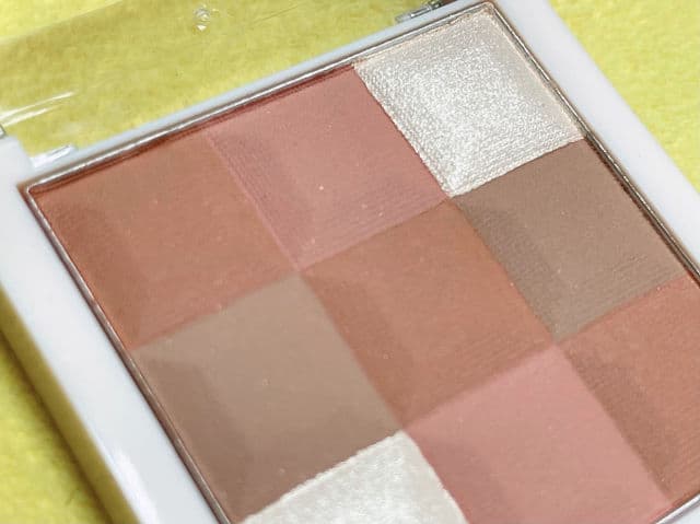 Revlon 002 Smoky Rose review photo by dayverampas