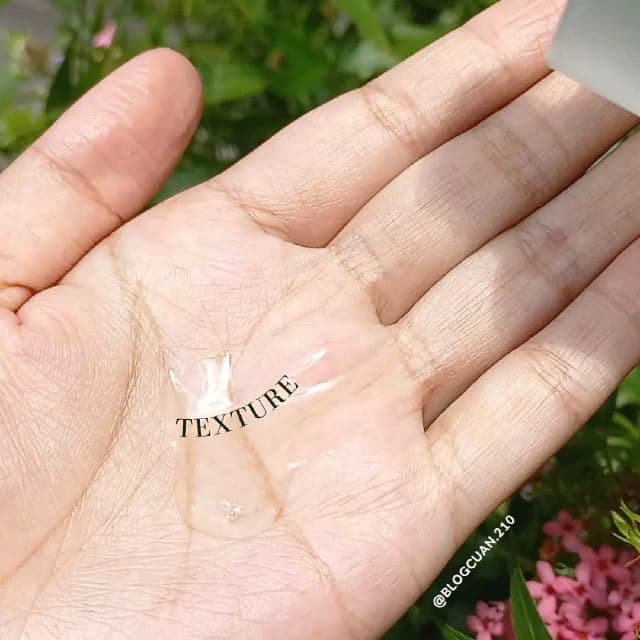 Coxir Black Snail Collagen Toner review photo by Blogcuan