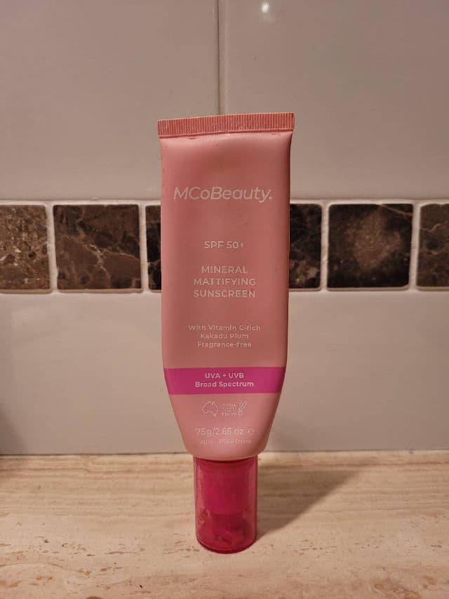 MCoBeauty Mineral Mattifying Sunscreen SPF 50+ review photo by MsK