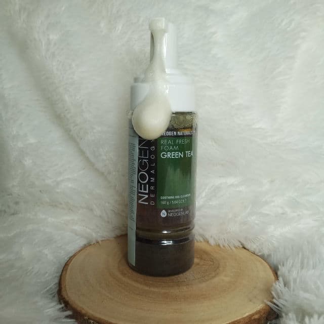 NEOGEN Dermalogy Green Tea Real Fresh Foam Cleanser review photo by sweetirtup