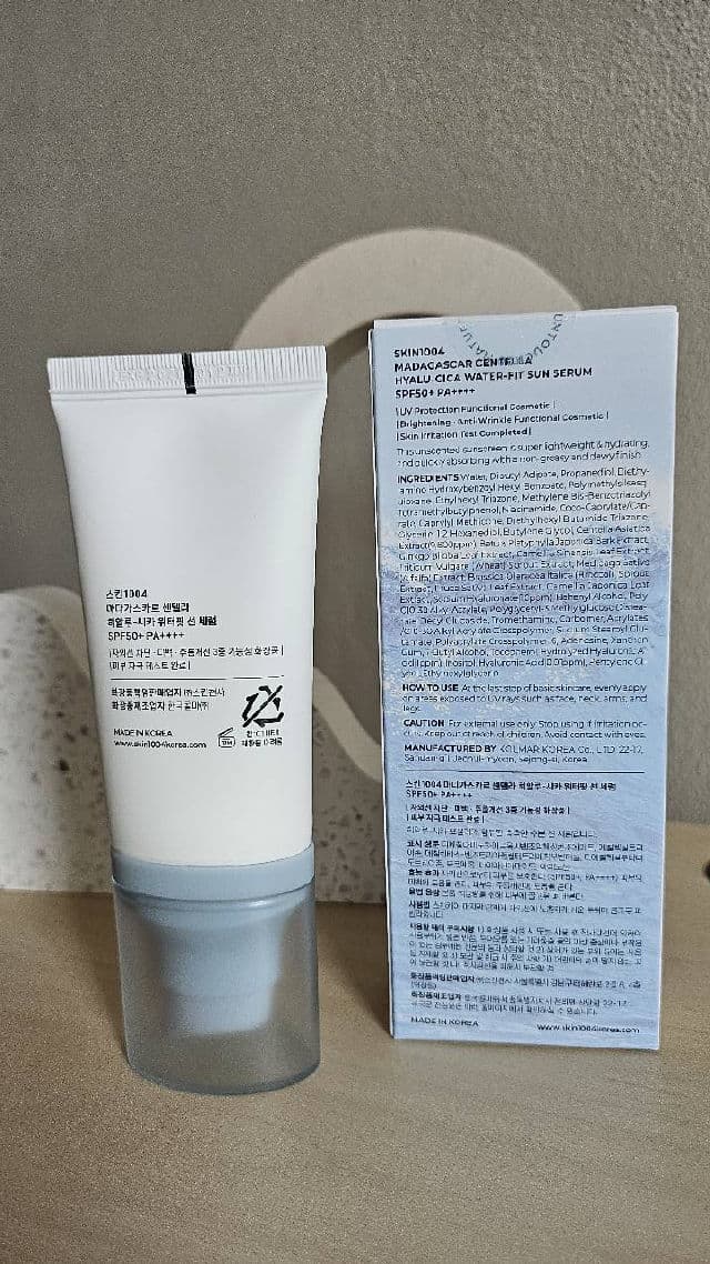 SKIN1004 Madagascar Centella Hyalu-Cica Water-Fit Sun Serum SPF50+ PA++++ review photo by PinkPeach