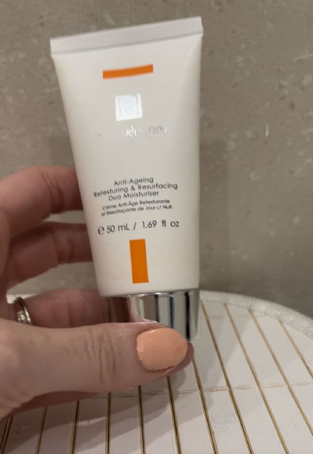 Able Skincare Anti-Ageing Retexturing and Resurfacing Duo Moisturiser review photo by BellaBooBeauty
