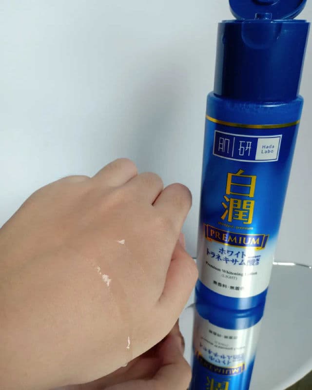 Hada Labo Premium Whitening Lotion (Rich) review photo by Cameo