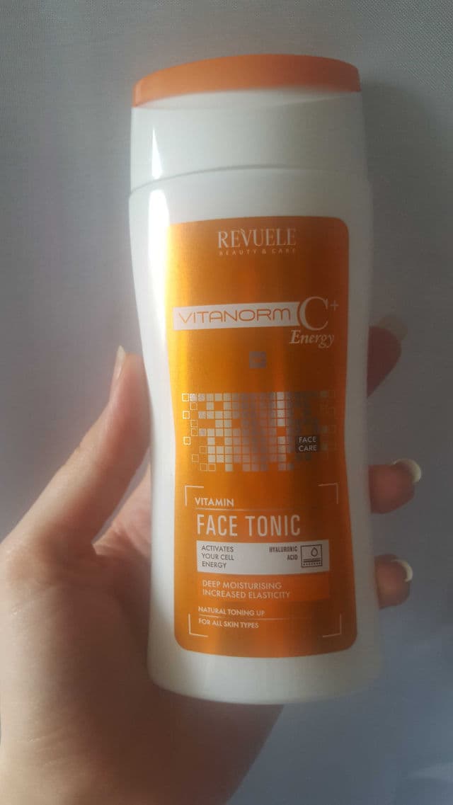 Revuele Vitanorm C+ Energy Face Tonic review photo by ViGa