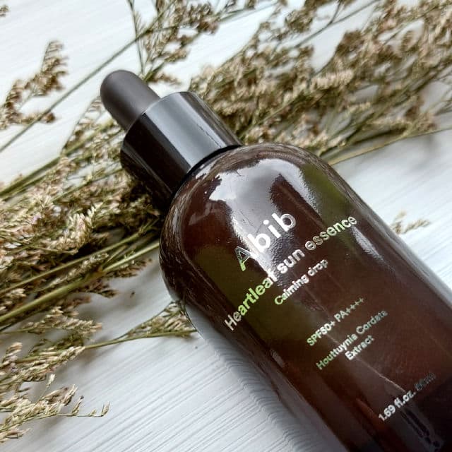 Abib Heartleaf Sun Essence Calming Drop SPF50+ PA++++  review photo by pickyrunaa