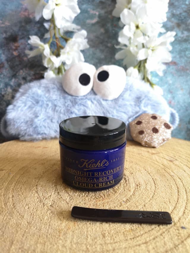 Kiehl's Midnight Recovery Omega Rich Botanical Night Cream review photo by Beats