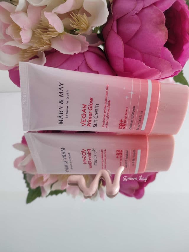 Mary&May Vegan Primer Glow Sun Cream SPF50+ PA++++ review photo by Mumikag