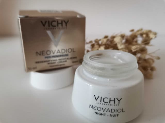 Vichy Neovadiol Redensifying Revitalizing Night Cream review photo by Mumikag