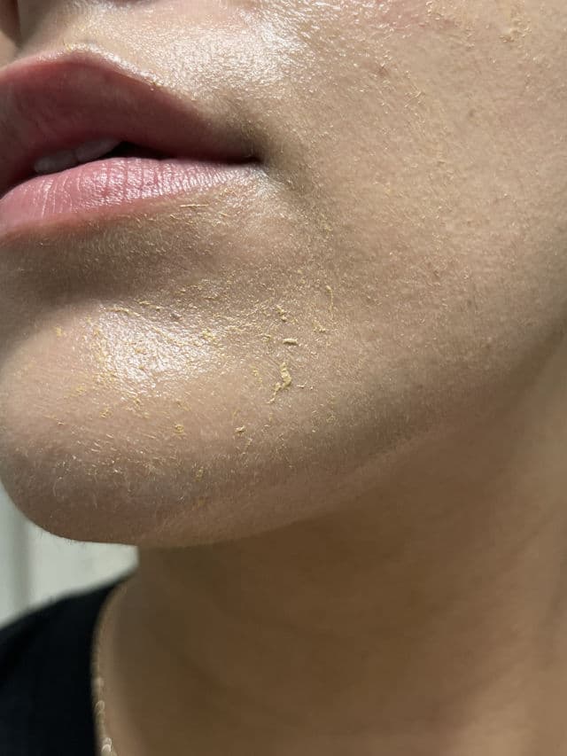 Saie Slip Tint Dewy Tinted Moisturizer review photo by guiniscorner