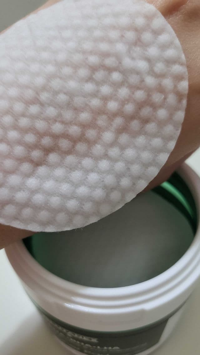 Glutanex AHA BHA LHA Toner Pad review photo by serene1126