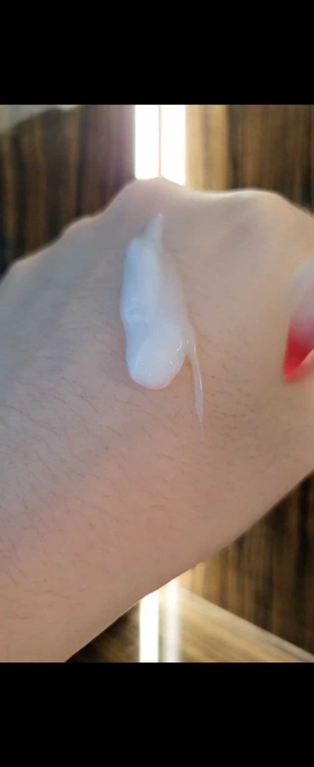 Runslow Triple Mushroom Ceramide Essence review photo by serene1126