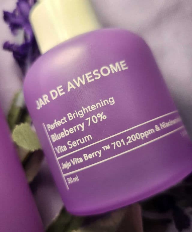 JAR DE AWESOME Perfect Brightening Blueberry 70% Vita Serum review photo by serene1126