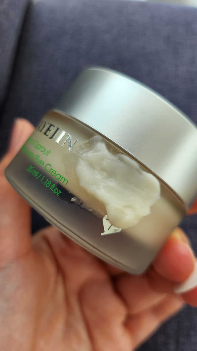HAYEJIN Blessing of Sprout Wrinkle-away Eye Cream review photo by serene1126