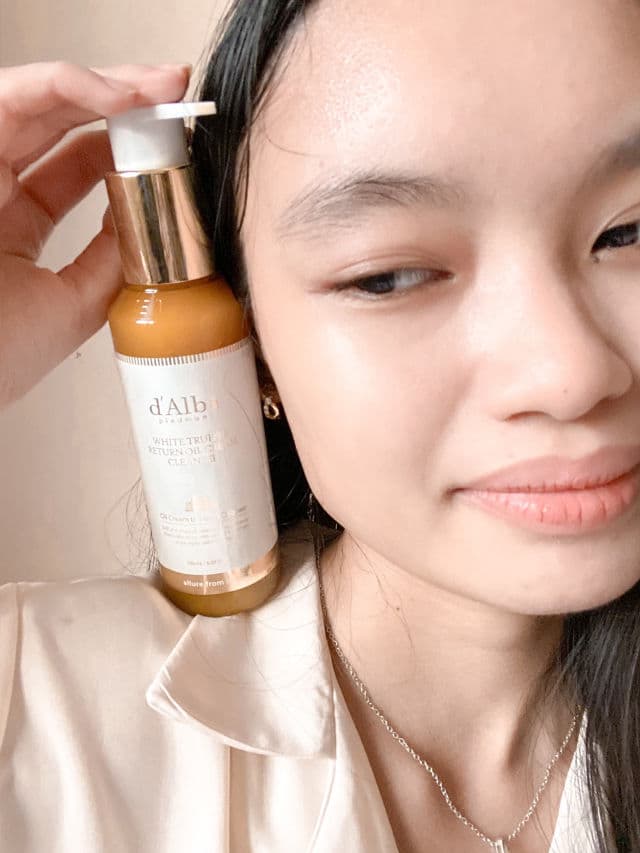 D' Alba Piedmont White Truffle Return Oil Cream Cleanser review photo by geezitsshirley