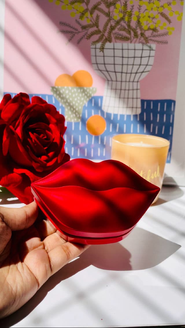 KOCOSTAR Rose Lip Mask review photo by TDK