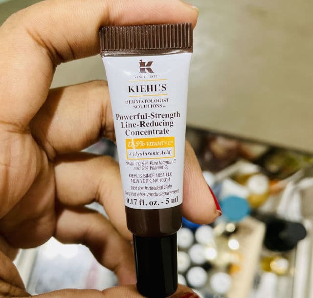 Kiehl's Powerful-Strength Vitamin C Serum review photo by TDK