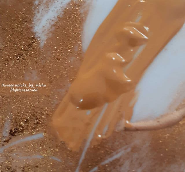 Too Faced Born This Way Foundation review photo by Daveganpicksbymisha