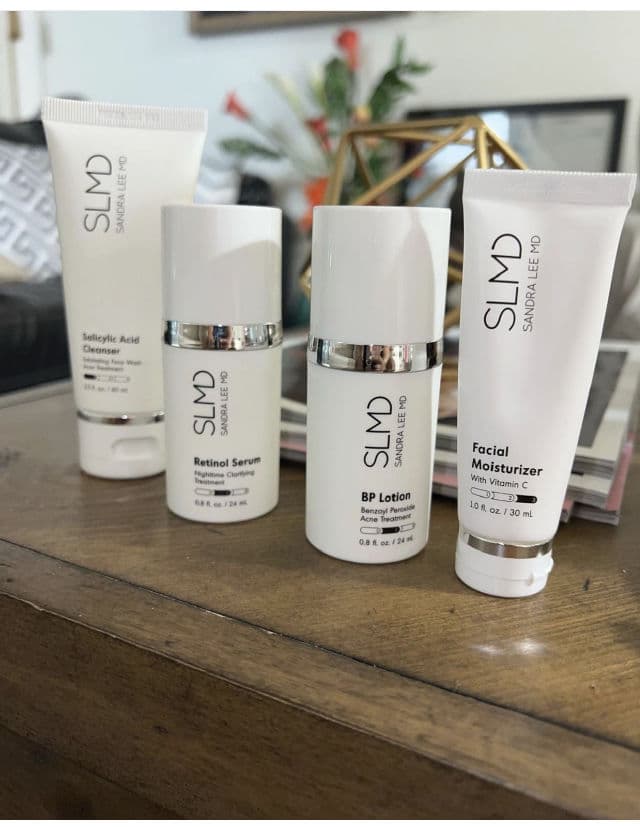 SLMD Skincare Retinol Serum review photo by smoocheslips