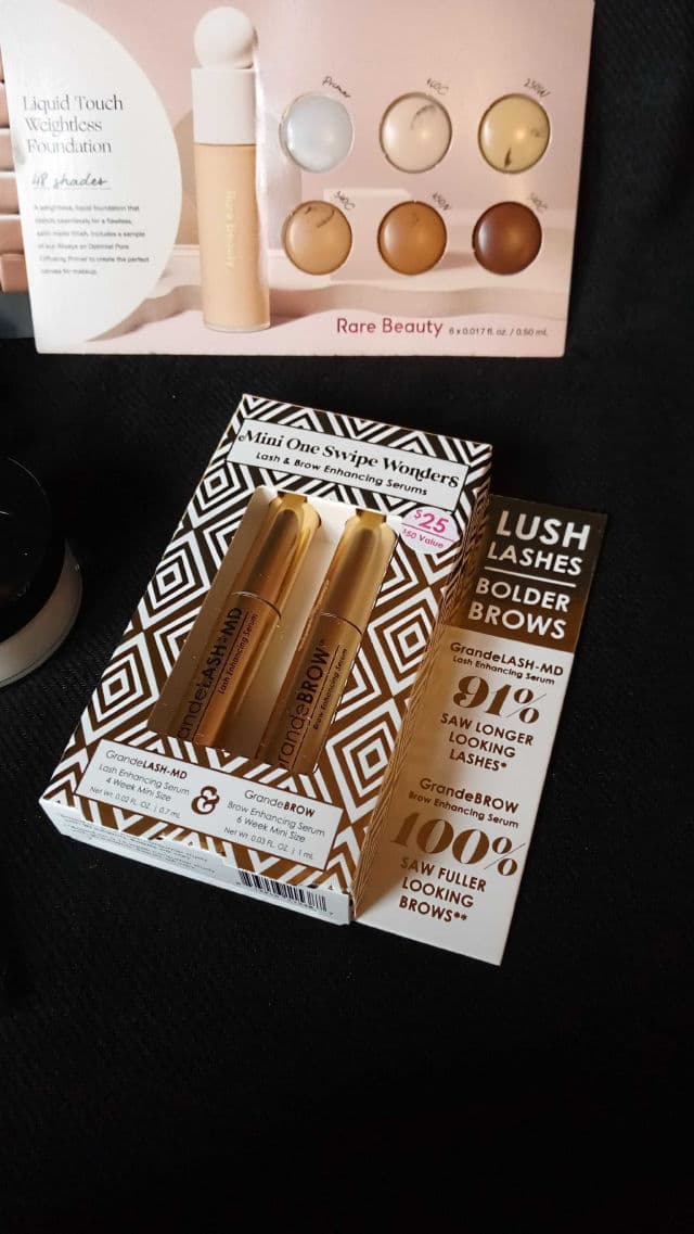 Grande Cosmetics GrandeBROW Brow Enhancing Serum review photo by staceymeows