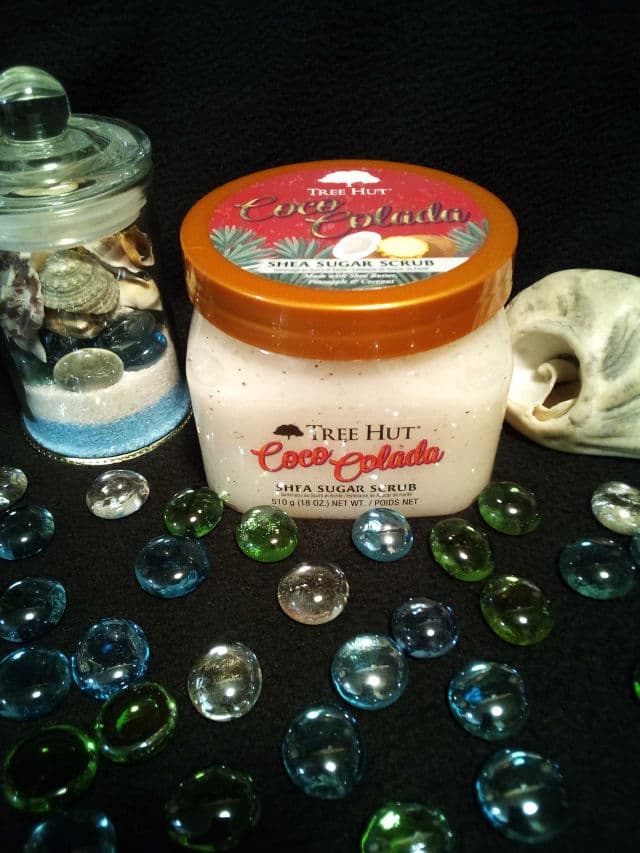 Tree Hut Tahitian Vanilla Bean Shea Sugar Scrub review photo by staceymeows
