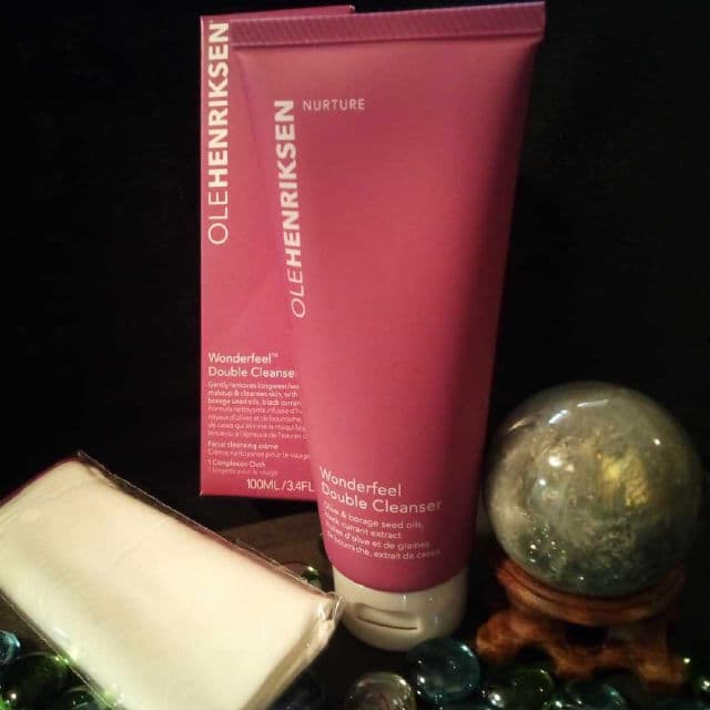 Ole Henriksen Wonderfeel Double Cleanser review photo by staceymeows