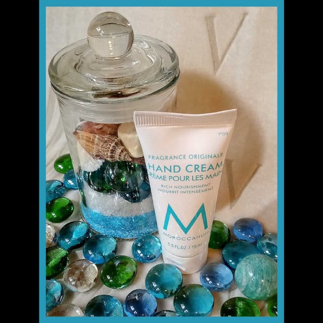 Moroccanoil Hand Cream Fragrance Originale review photo by staceymeows