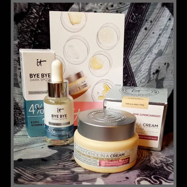 It Cosmetics Bye Bye Dark Spots Niacinamide Serum review photo by staceymeows