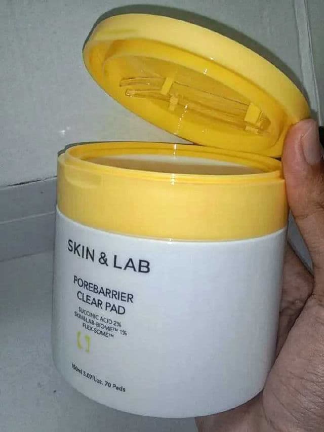 SKIN&LAB Porebarrier Clear Pad review photo by Aiskinc
