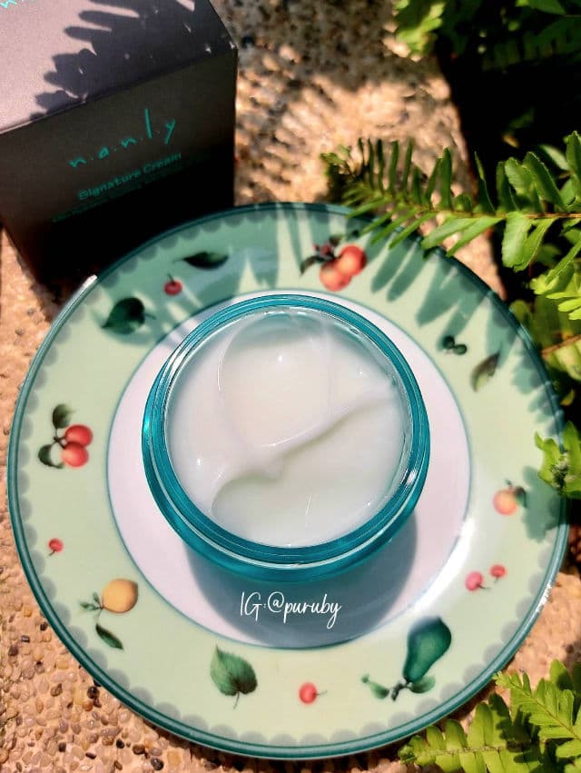 nanly Signature Cream review photo by RubyPham