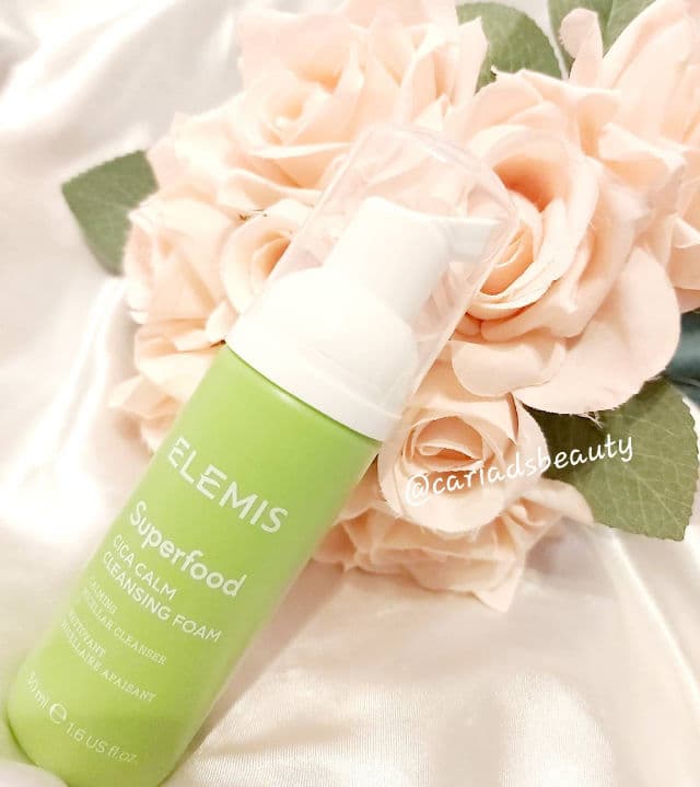 Elemis Superfood Cica Calm Cleansing Foam review photo by cariadsbeauty