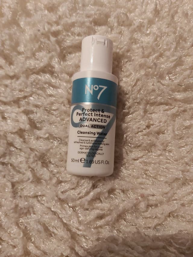 No7 Protect & Perfect Intense Advanced Dual Action Cleansing Water review photo by cariadsbeauty