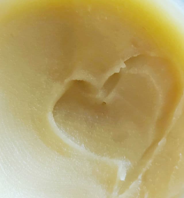 Balmonds Skin Salvation review photo by cariadsbeauty