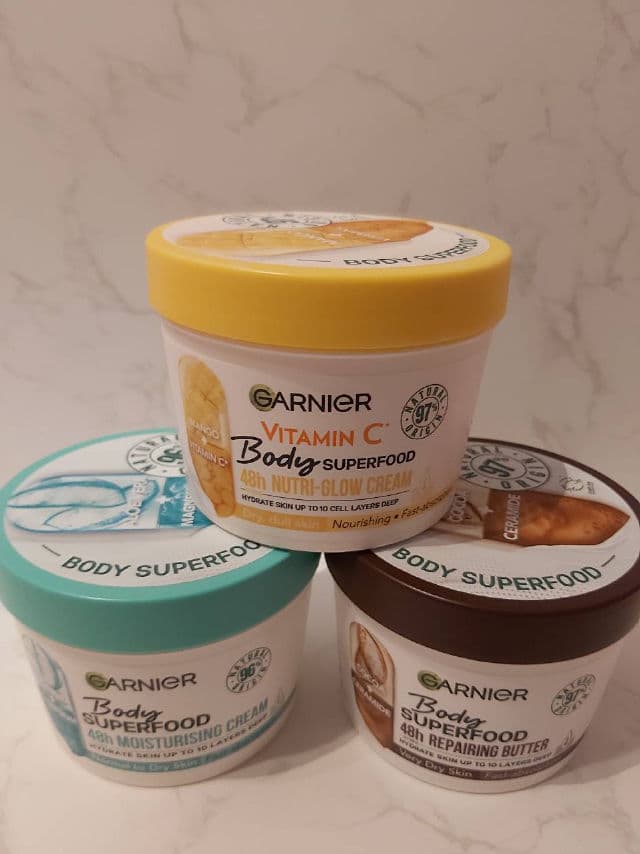 Garnier Body Superfood Nutri Glow Body Cream Vitamin C + Mango review photo by cariadsbeauty