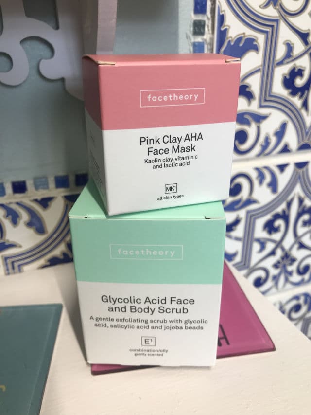 facetheory Pink Clay AHA Face Mask MK1 review photo by sugarvogue