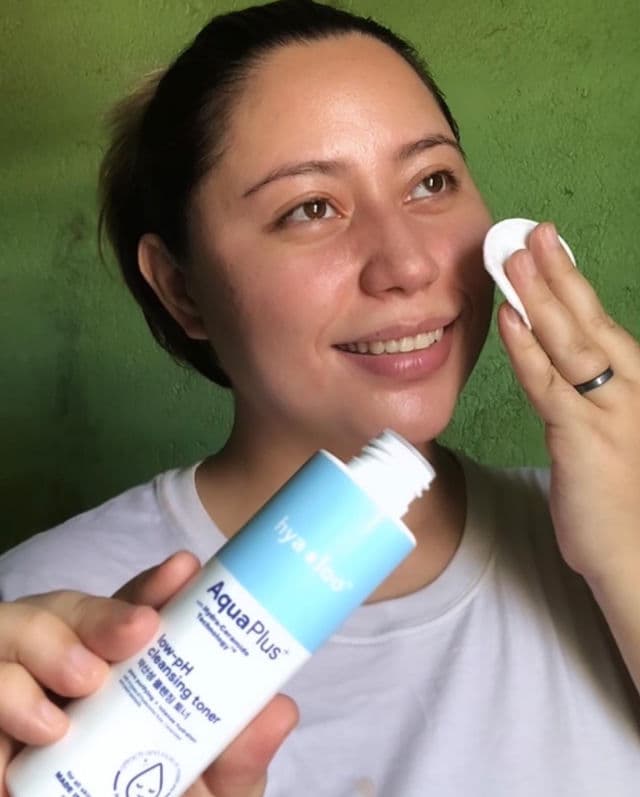 Aqua Plus Low-pH Cleansing Toner product review