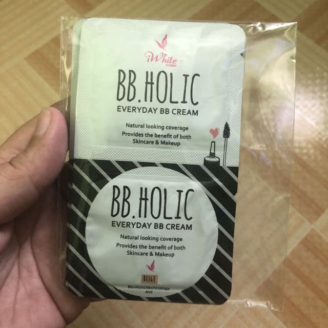 BB Holic Light product review