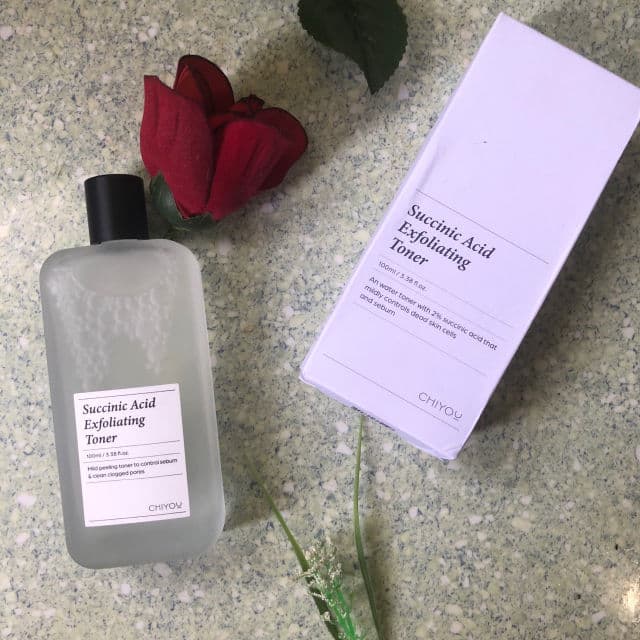 Succinic Acid Exfoliating Toner product review