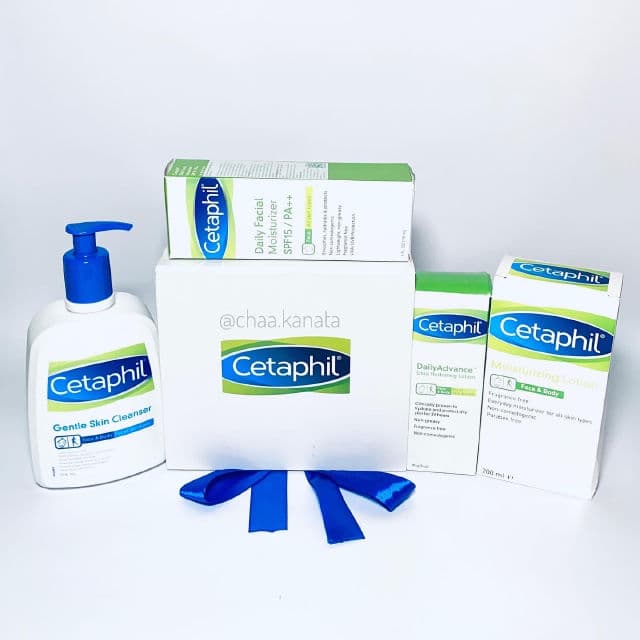 Cetaphil Daily Facial Moisturizer review photo by JournalCha