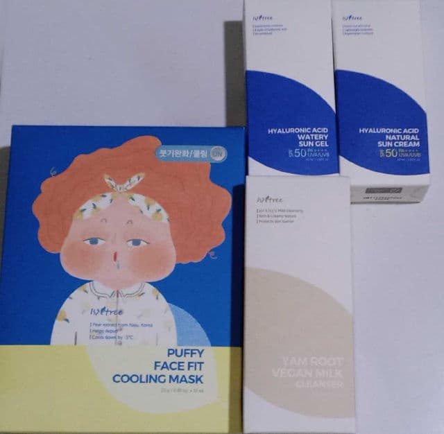 ISNTREE Hyaluronic Acid Natural Sun Cream SPF50+ PA++++ review photo by Joanna02