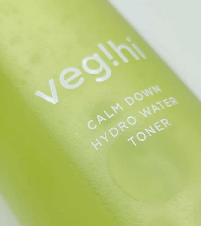 veg!hi Calm Down Hydro Water Toner review photo by skincareflawssome