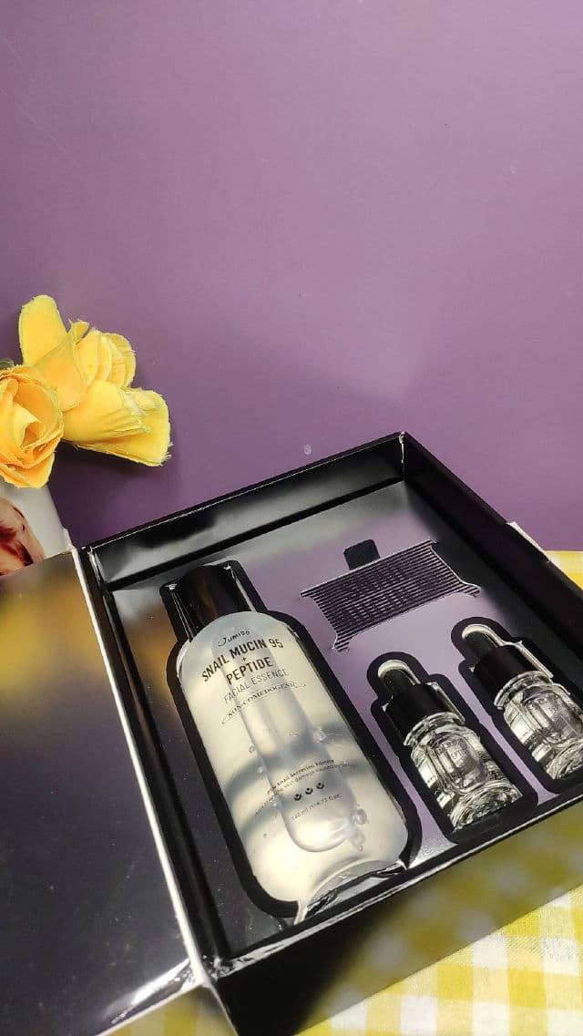Snail Mucin 95 + Peptide Essence product review