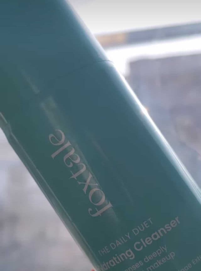 Foxtale The Daily Duet Hydrating Cleanser review photo by vyshu