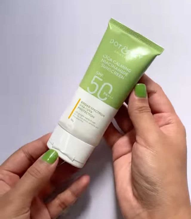 Dot & Key Cica Calming Niacinamide Sunscreen SPF50 PA++++ review photo by vyshu