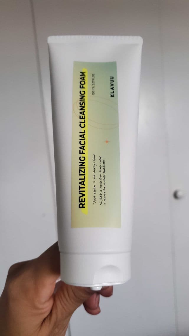Klavuu Revitalizing Facial Cleansing Foam review photo by Armandokurumilla 